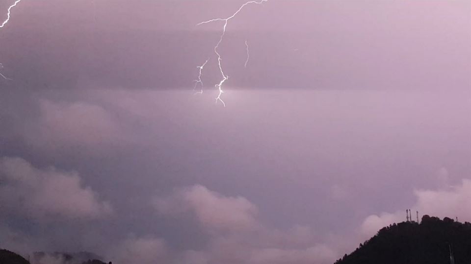 Tormenta en Bergara (Bizkaia).