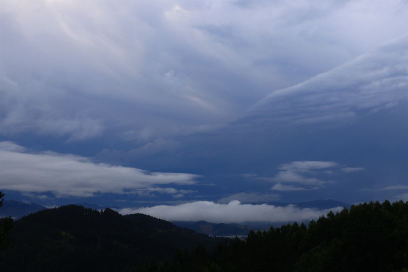Tormenta en Iurreta (Bizkaia).