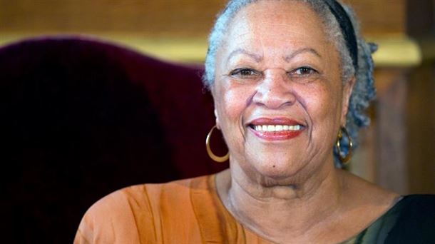 Toni Morrison, Literaturako Nobel saria irabazi zuen lehen emakume afro-amerikarra. Argazkia: EFE