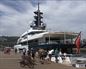 Un yate de 100 millones de euros de un magnate ruso atraca en la ría de Bilbao