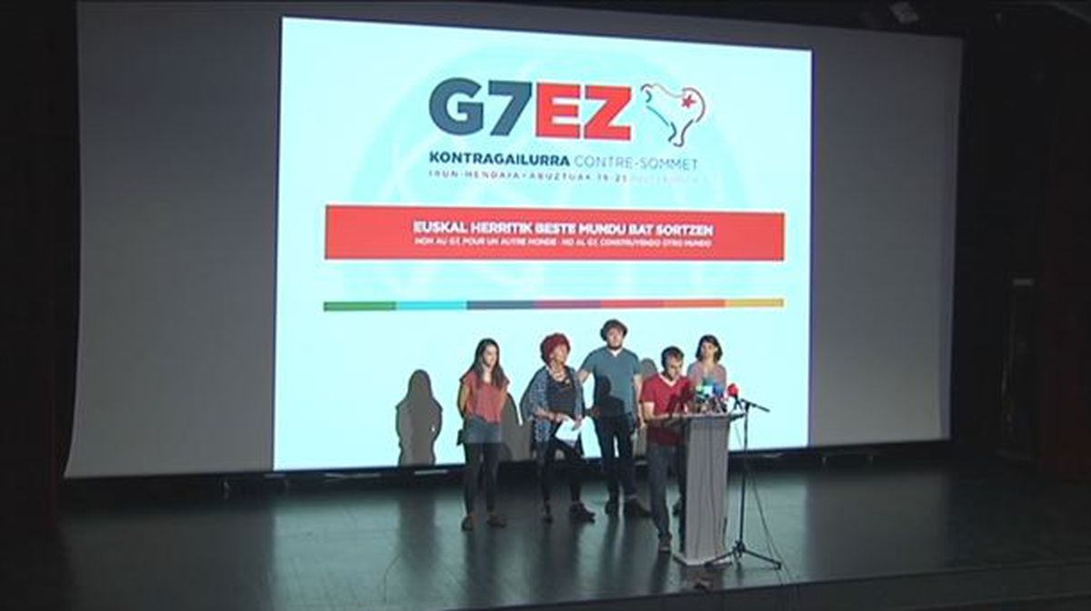 Acto de la plataforma 'G7 Ez'