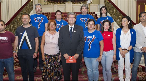 Lanzamiento de la campaña 'El silencio no es un sí'. Foto: Ayuntamiento de Bilbao