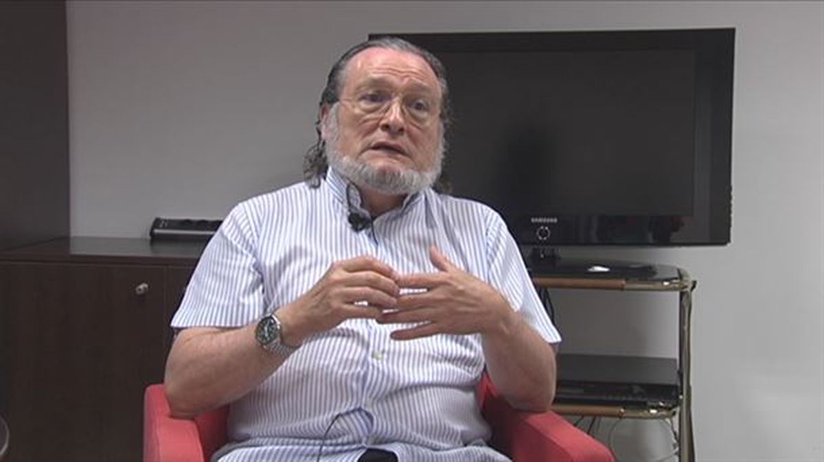 El economista Santiago Niño Becerra.