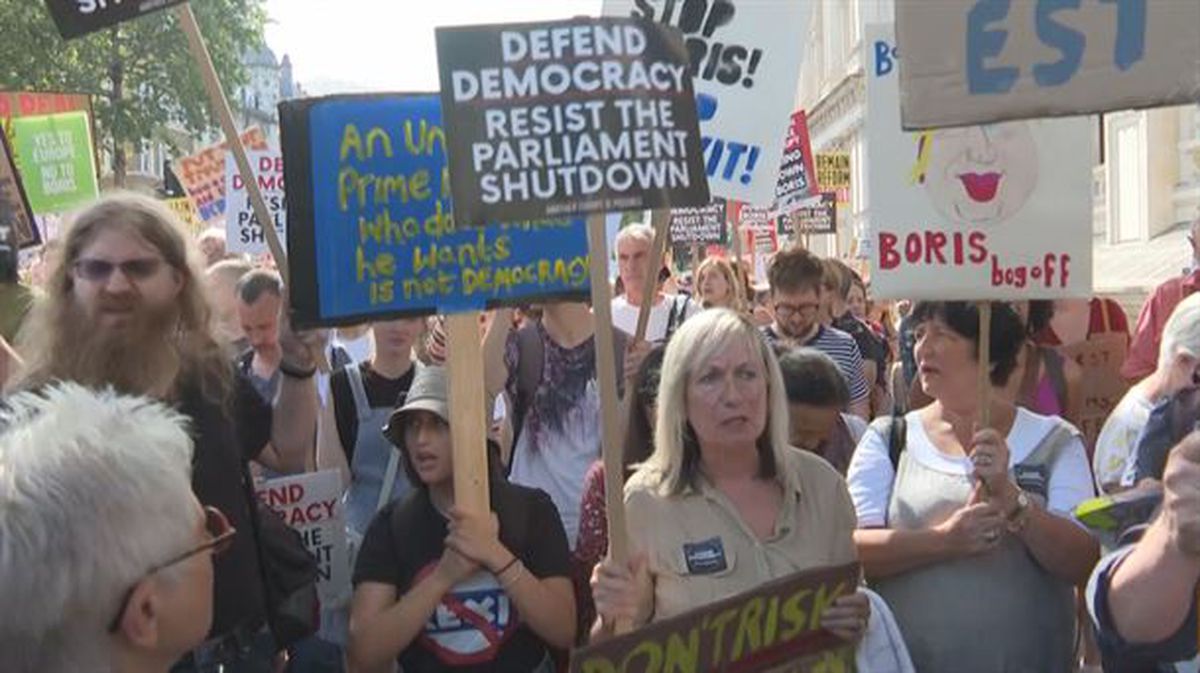 Manifestaciones contra el 'golpe' de Johnson en Londres.