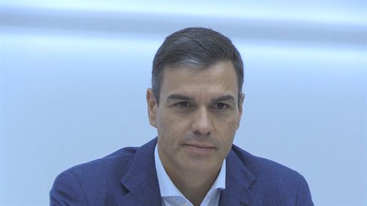 Pedro Sánchez PSOEren exekutiban