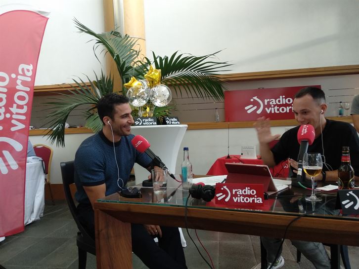 Miguel Ángel Sivestre con RV