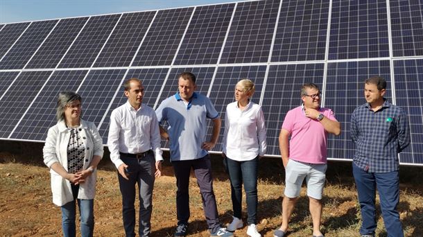 Orbiso alberga el primer sistema de regadío que funciona con energía solar