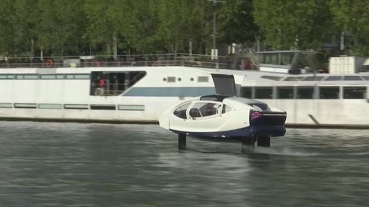 El taxi volador eléctrico podría comenzar a navegar sobre el Sena en 2020