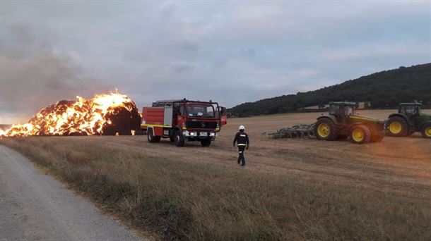 BOMBEROS. ANTEZANA DE LA RIBERA. FUEGO.