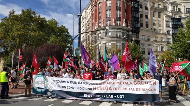 Bizkaiko metalgintzako langileen manifestazioa, Bilbon. 