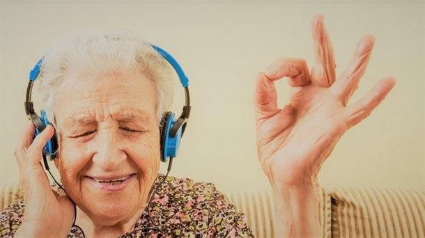 Canciones sobre la enfermedad de Alzheimer en su Día Internacional, "Brazil USA 70"