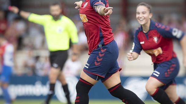 Mai Garde celebra un gol en Tajonar (vía @caosasuna).