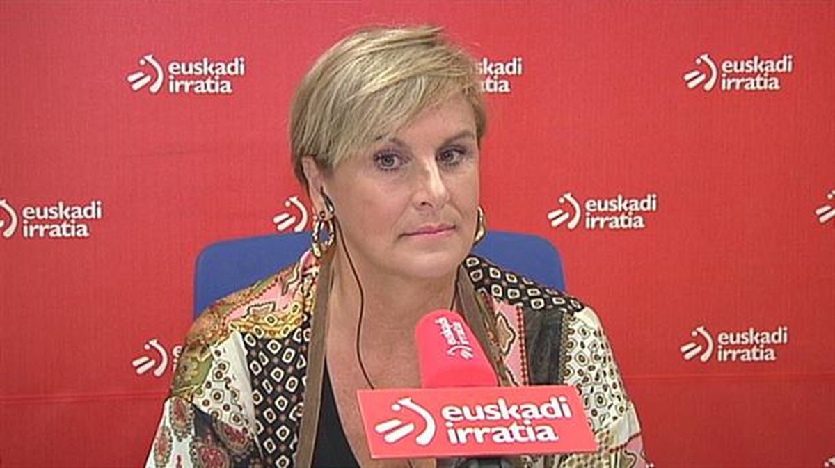Itxaso Atutxa, la presidenta del Bizkai Buru Batzar, en Euskadi Irratia. Foto: Faktoria