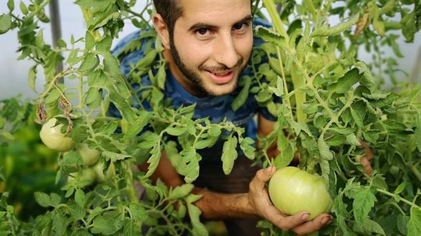 JON. BASTANTE. AGRICULTOR.