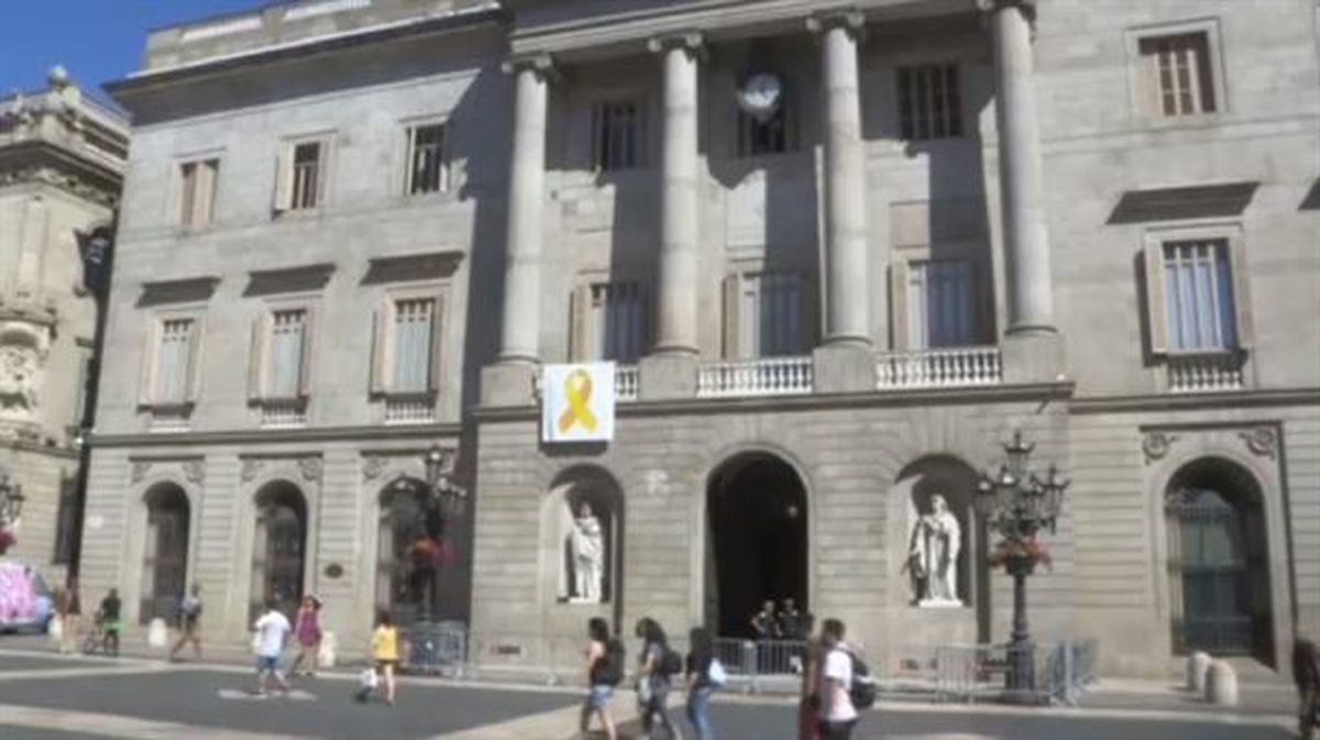 Fachada del Ayuntamiento de Barcelona. 