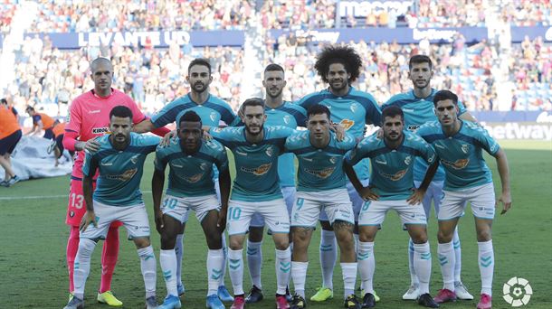 El once inicial de Osasuna frente al Levante en el Ciutat de Valencia (vía @CAOsasuna)