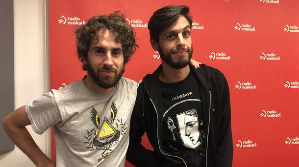 Alan Billi y Txomin Urriza de la banda Orbel en Graffiti Radio Euskadi. 