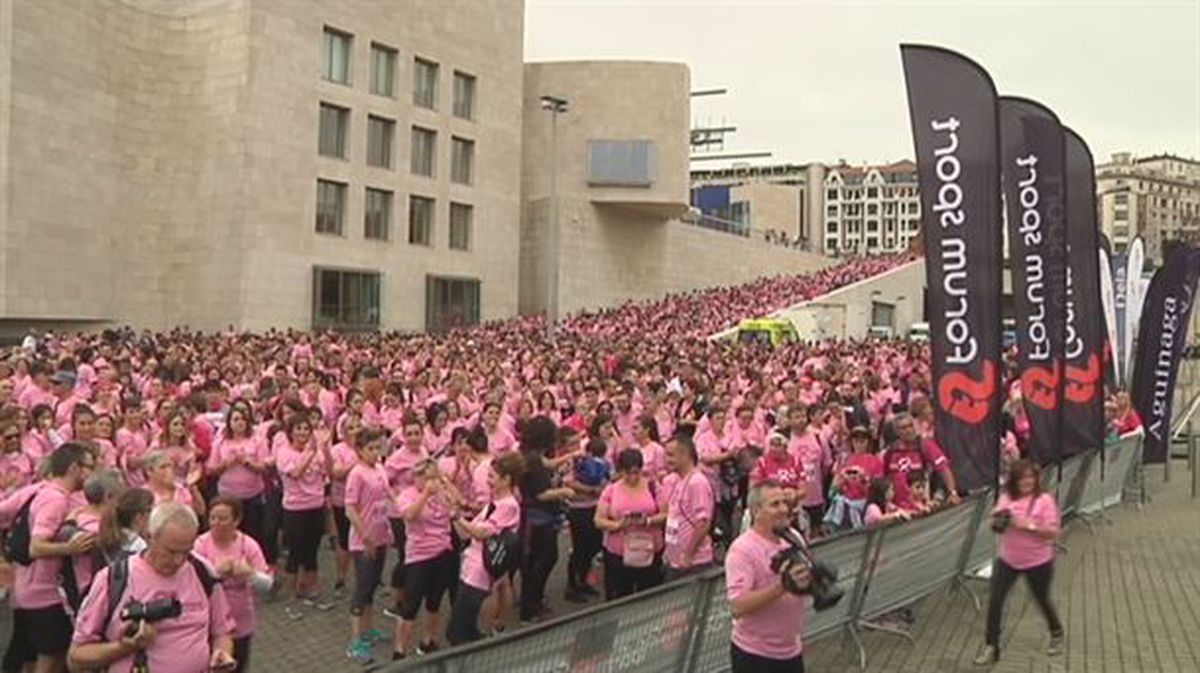Carrera contra el cáncer de mama en Bilbao
