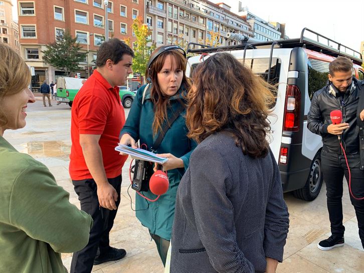 El equipo de 'Boulevard' a su llegada al Guggenheim