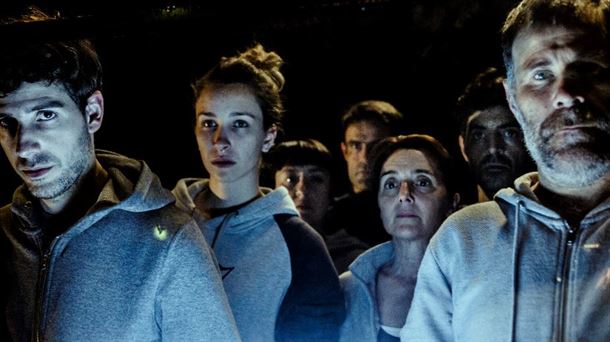 Zaldi Urdina antzezlanaren aktore protagonistak.