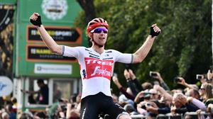 Mollemak aurrenekoz irabazi du Lombardiako Giroa, aurkariei ezustekoa emanez