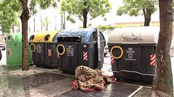 'En reciclaje de envases suspendemos, 15.000 toneladas van a la basura'