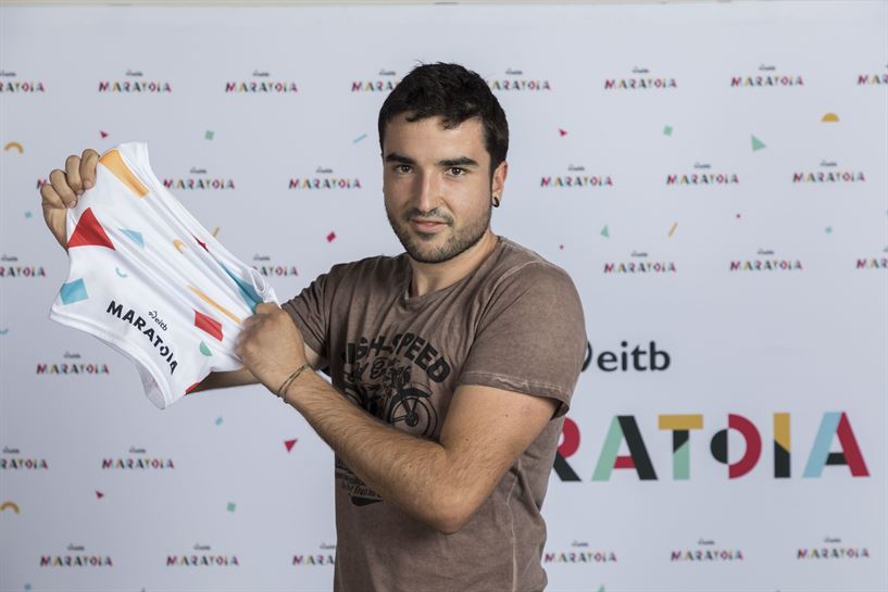 Urretabizkaia EiTB Maratoiko buffarekin (Argazkia: EITB)