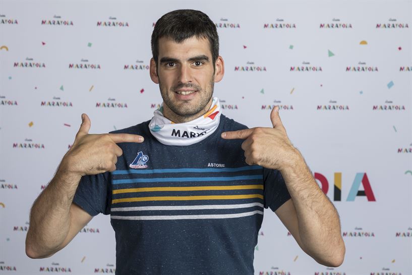 Ezkurdia EiTB Maratoiko buffarekin (Argazkia: EITB)