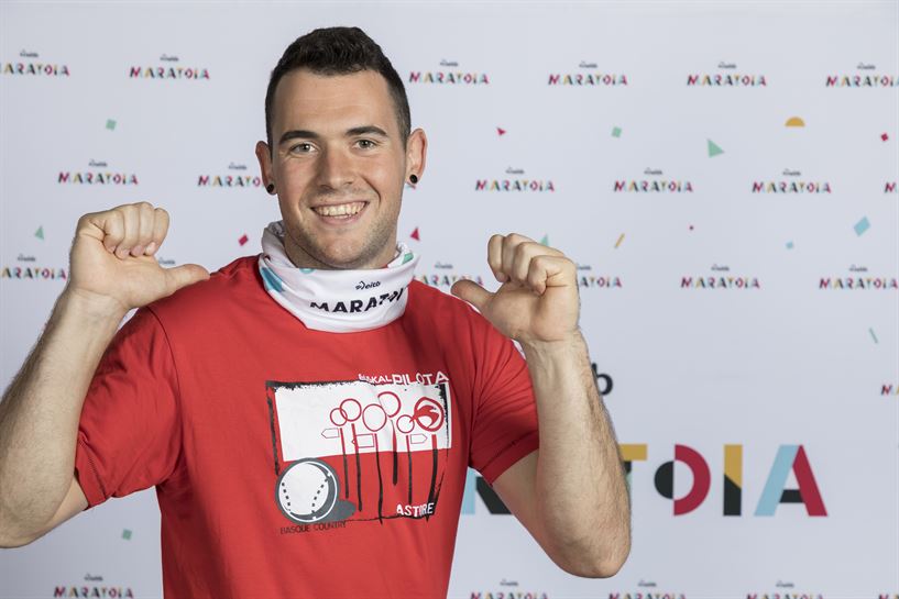 Jaka EiTB Maratoiko buffarekin (Argazkia: EITB)