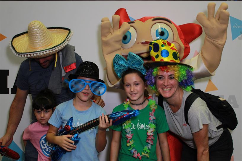 Gorritxo, HIRU3 Jaiko 'photocall'ean (Argazkia: EiTB)