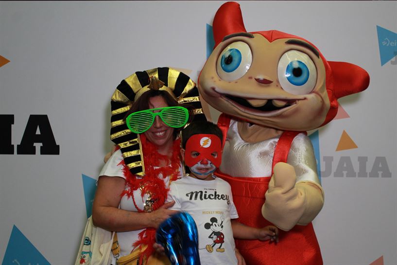 Gorritxo, HIRU3 Jaiko 'photocall'ean (Argazkia: EiTB)