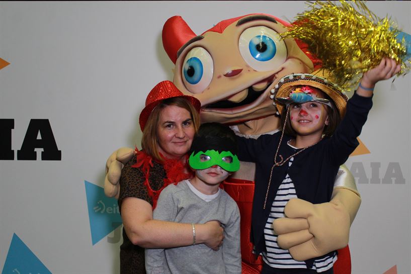 Gorritxo, HIRU3 Jaiko 'photocall'ean (Argazkia: EiTB)