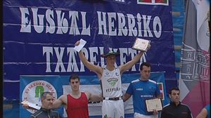 Suspendidos los campeonatos de Euskal Herria de aizkolaris