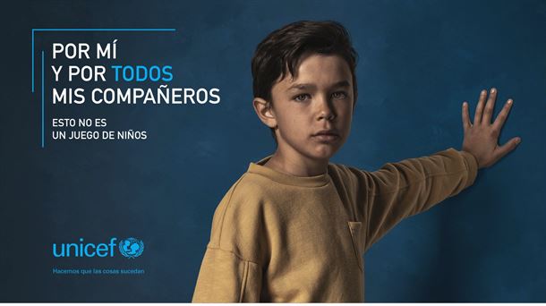 Cartel anunciador de la campaña #Por mi y por todos mis compañeros de Unicef