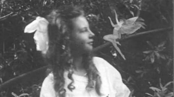 Imagen de las supuestas hadas de Cottingley. Wikipedia