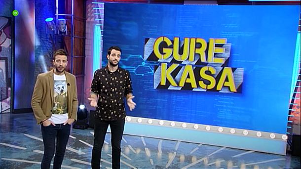 Julen y Antton Telleria presenadores de 'Gure Kasa'