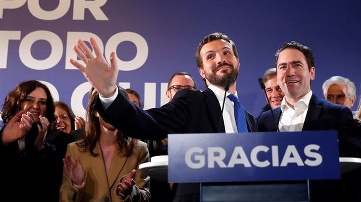 Pablo Casado, en su comparecencia tras conocer los resultados electorales. Foto: EFE. 