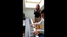 Oscar Alen y Lidia Alen nos mandan su versión de 'Lau Teilatu' desde Pamplona