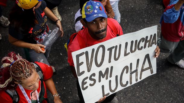 Protestas en Bolivia a favor de Morales. 