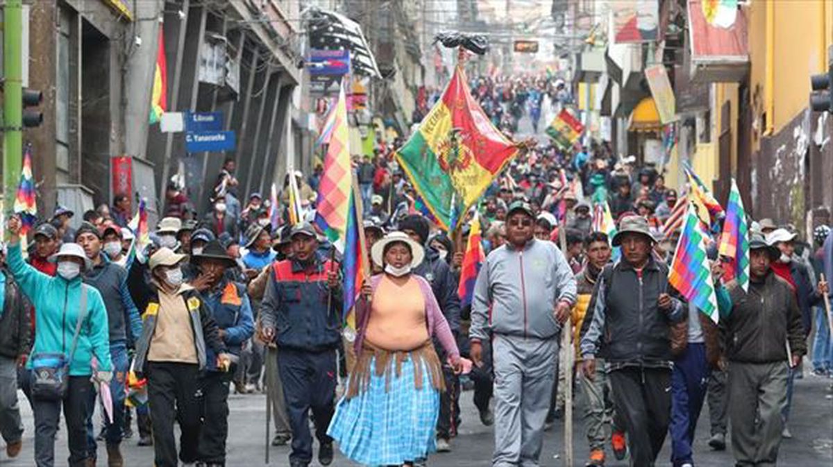 Indigenen martxa, La Pazen