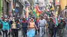 Miles de campesinos e indígenas marchan en La Paz contra el Gobierno interino