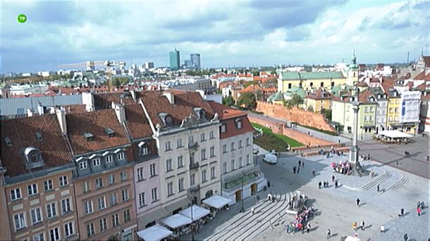 Una plaza de Varsovia en el programa 'Vascos por el Mundo'
