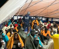 El 'Aita Mari' pide permiso a Malta para desembarcar a las 78 personas rescatadas