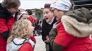 Cientos de personas participaron en el abrazo solidario convocado por la Diputación Foral de Bizkaia