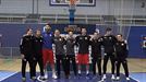 Gipuzkoa Basketeko kideak ere 'Lau teilatu' abestera animatu dira