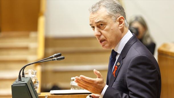 Urkullu en el Pleno del Parlamento Vasco