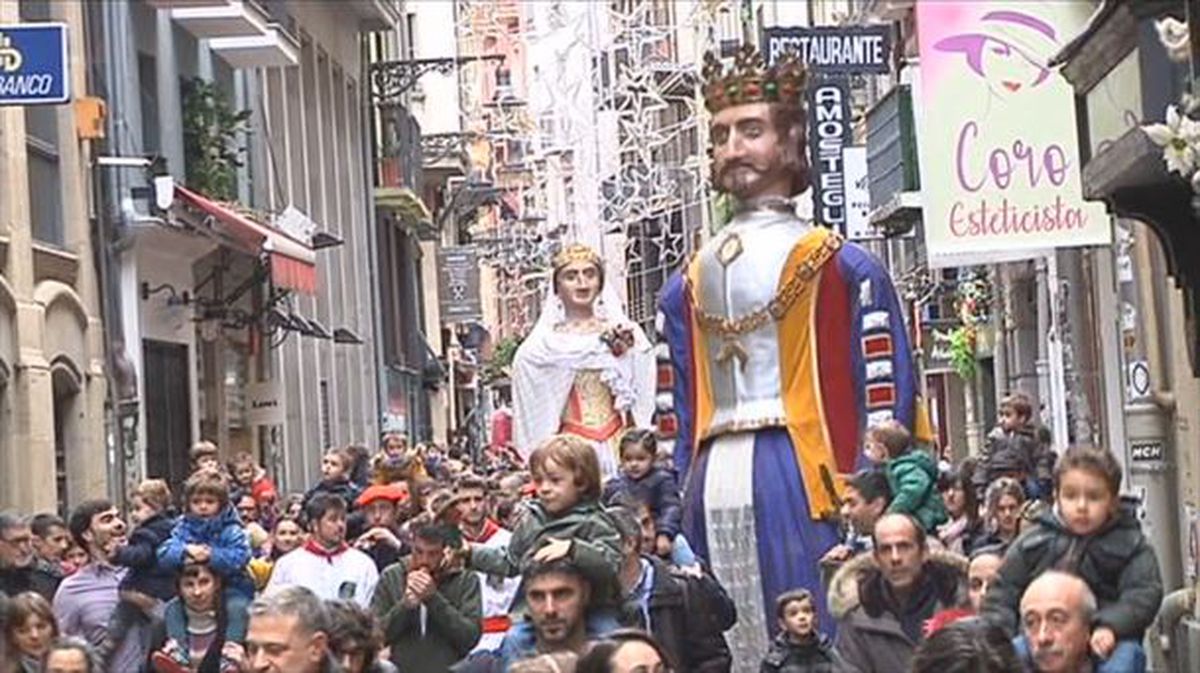 Imagen del día de San Saturnino en las calles de Pamplona