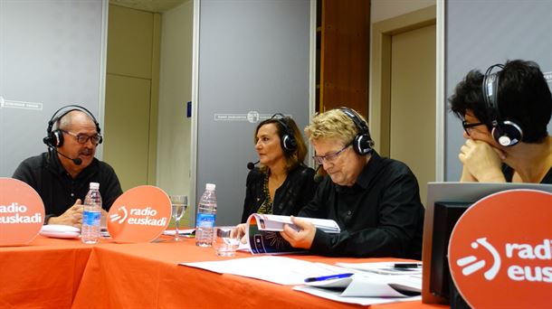  Xabier Aierdi (Begirune), Patricia Bárcena (CEAR Euskadi) y Xabier Mazkiaran (SOS Racismo)         