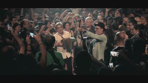 Hertzainakek Bilboko Kafe Antzokian eskainitako emanaldia disko bihurtu da