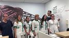 Los trabajadores de Clínica Dental Euskalduna nos mandan su versión de 'Lau Teilatu'
